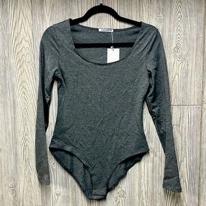 Long sleeve scoop neck body suit